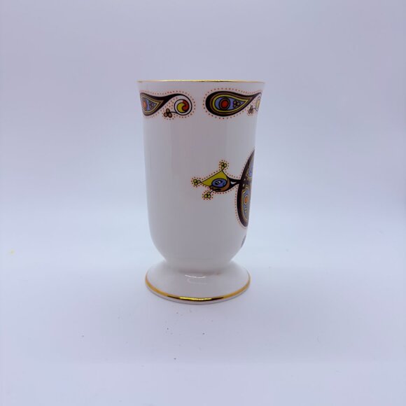 Celtic Teacup - Royal Tara Vintage, Book of Kells Design with Gold Rim - Picture 6 of 10